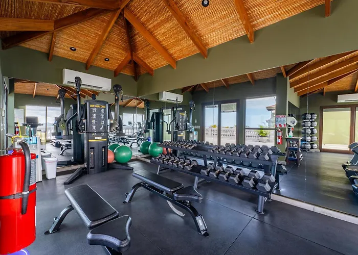 360 Splendor 201-ocean View Condo-breakfast Included!