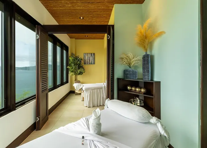 360 Splendor 201-ocean View Condo-breakfast Included! Playa Flamingo